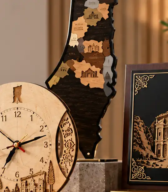 دروع وهدايا وقطع مميزة مخصصة من Craftory